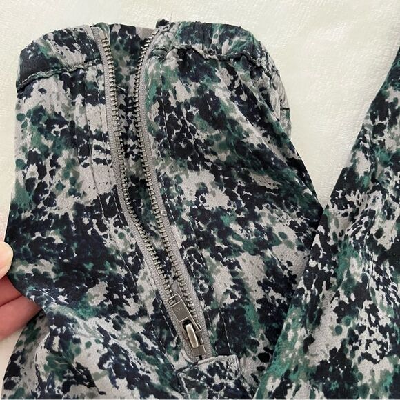 Anthropologie Diandra Pleated Joggers in Green Motif, Size 2 NWOT - Picture 6 of 13